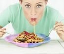 Цвет посуды поможет снизить аппетит и похудеть