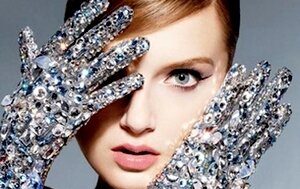Swarovski 2013. Размер имеет значение